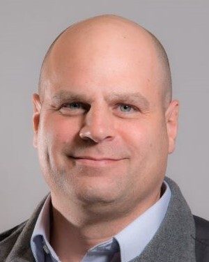 Headshot of Scott Bowe